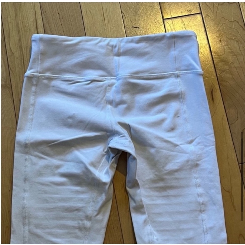 ALO Yoga Moto Leggings white size small - Picture 7 of 9